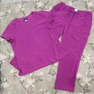 Koi Scrub Set Purple-ish Pinkish Magenta (top XL AND pants are L)